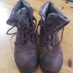 Brown boots